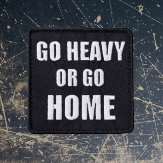 N&aacute;&scaron;ivka Go Heavy Or Go Home - 8,5 x 8,5 cm se such&yacute;m zipem