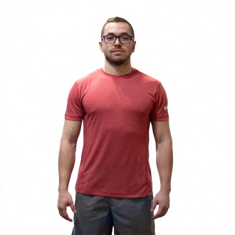 Tr&eacute;ninkov&eacute; tričko WORKOUT - červen&aacute;