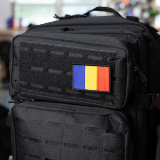 Nášivka rumunské vlajky se suchým zipem 7 x 5 cm