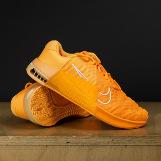 P&aacute;nsk&eacute; boty na CrossFit Nike Metcon 9 AMP - orange