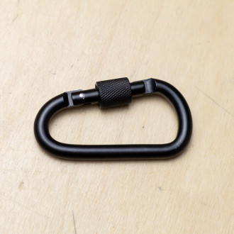 Karabina - čern&aacute;