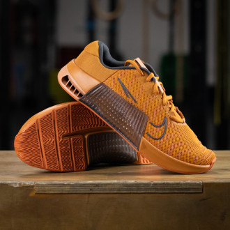 Pánské boty na CrossFit Nike Metcon 9 - cihlová- DOPRAVA ZDARMA