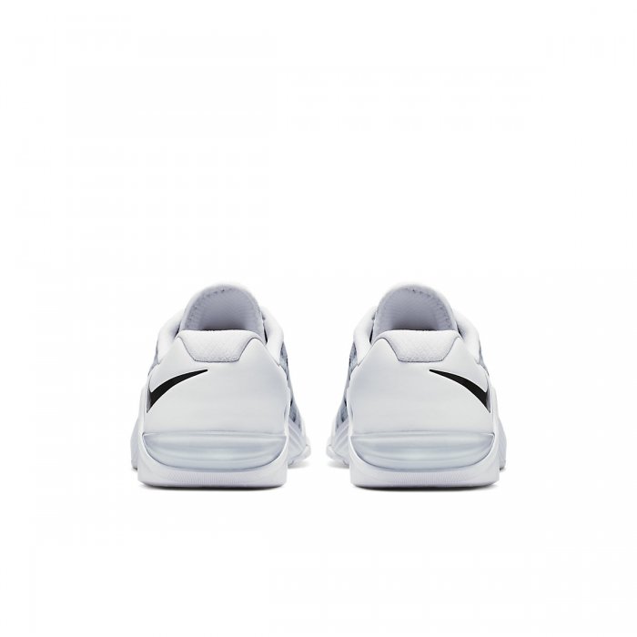 Boty Nike Metcon 5 - bílo / žíhané