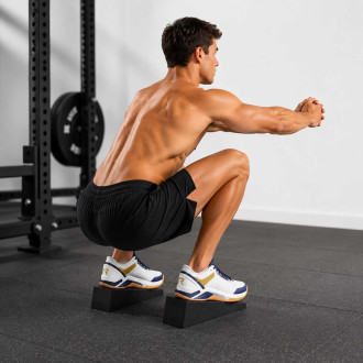 Kl&iacute;ny na dřep WORKOUT čern&eacute;